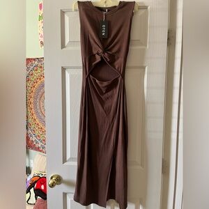 Oten Twist Front Cutout Maxi Dress